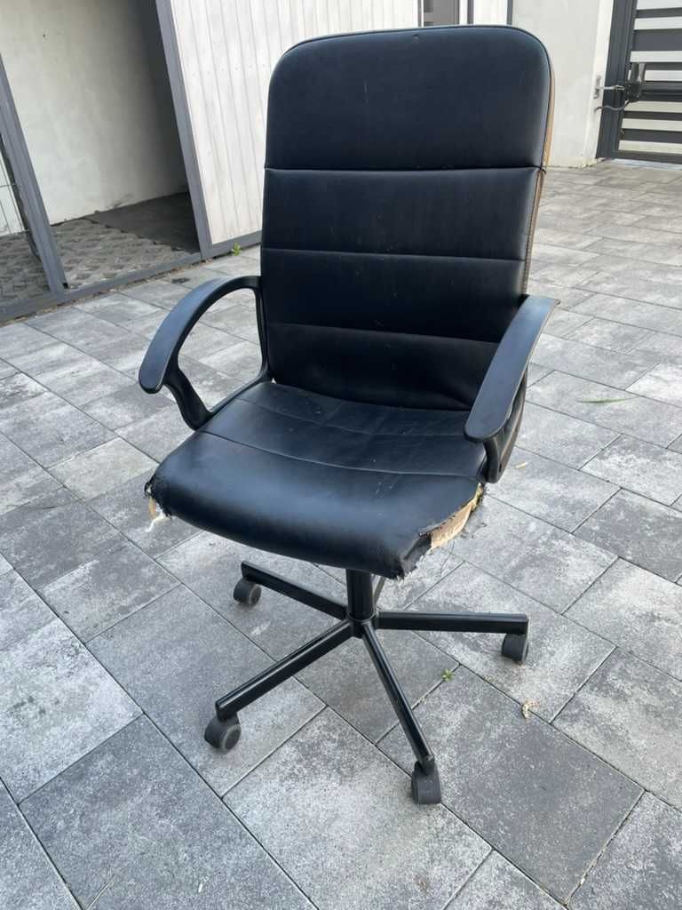 Продам офісна крісла ІКЕА