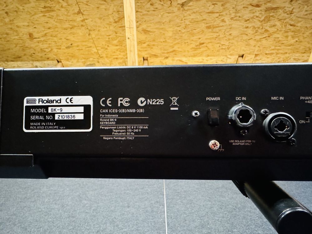 Roland BK-9 w Świetnym Stanie z Pokrowcem i Stylami