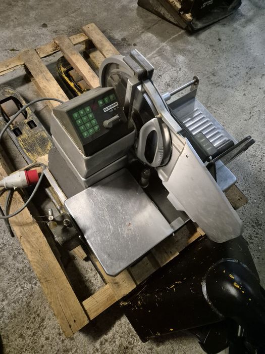 Krajalnica do wędlin bizerba VS8A