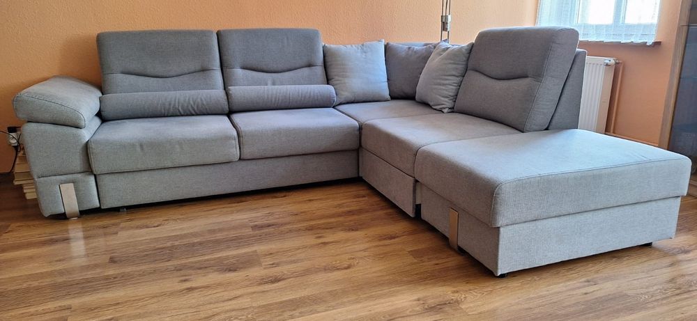 Narożnik z funkcją spania