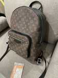 Mochila Louis Vuitton monogram backpack