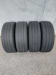 Шини Continental 235 65 R16c