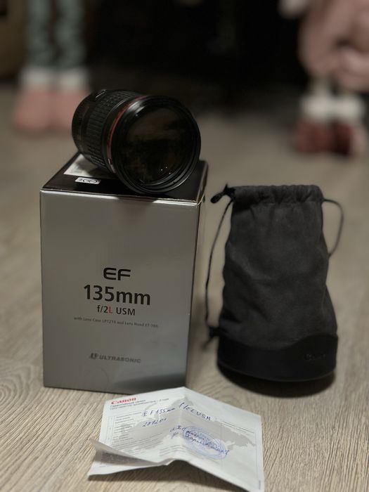 Canon EF 135mm f/2L USM