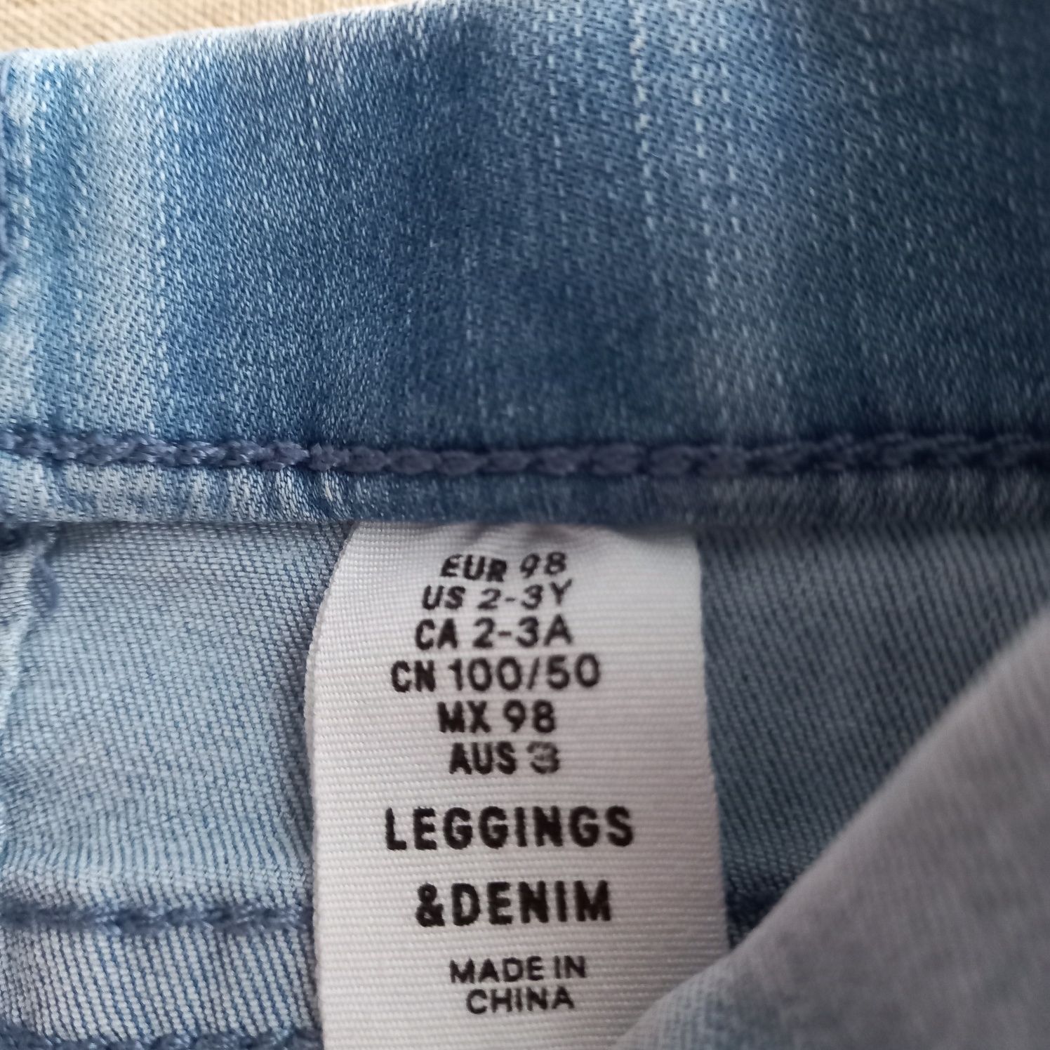 Spodnie dziewczęce jeansowe i sztruksowe, H&M, r. 98 Zestaw