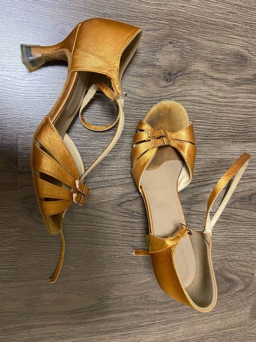 Туфлі для бальних банців (24,5 см, 38 розмір) б/у