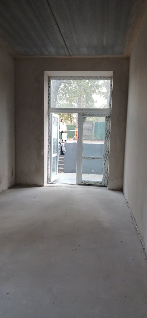 Продам комерційне приміщення