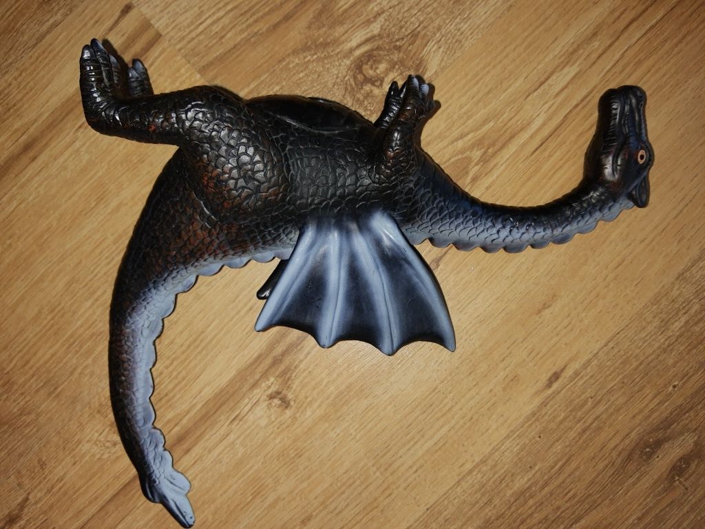 Smok dinozaur zabawka duża figurka potwór Godzilla monster