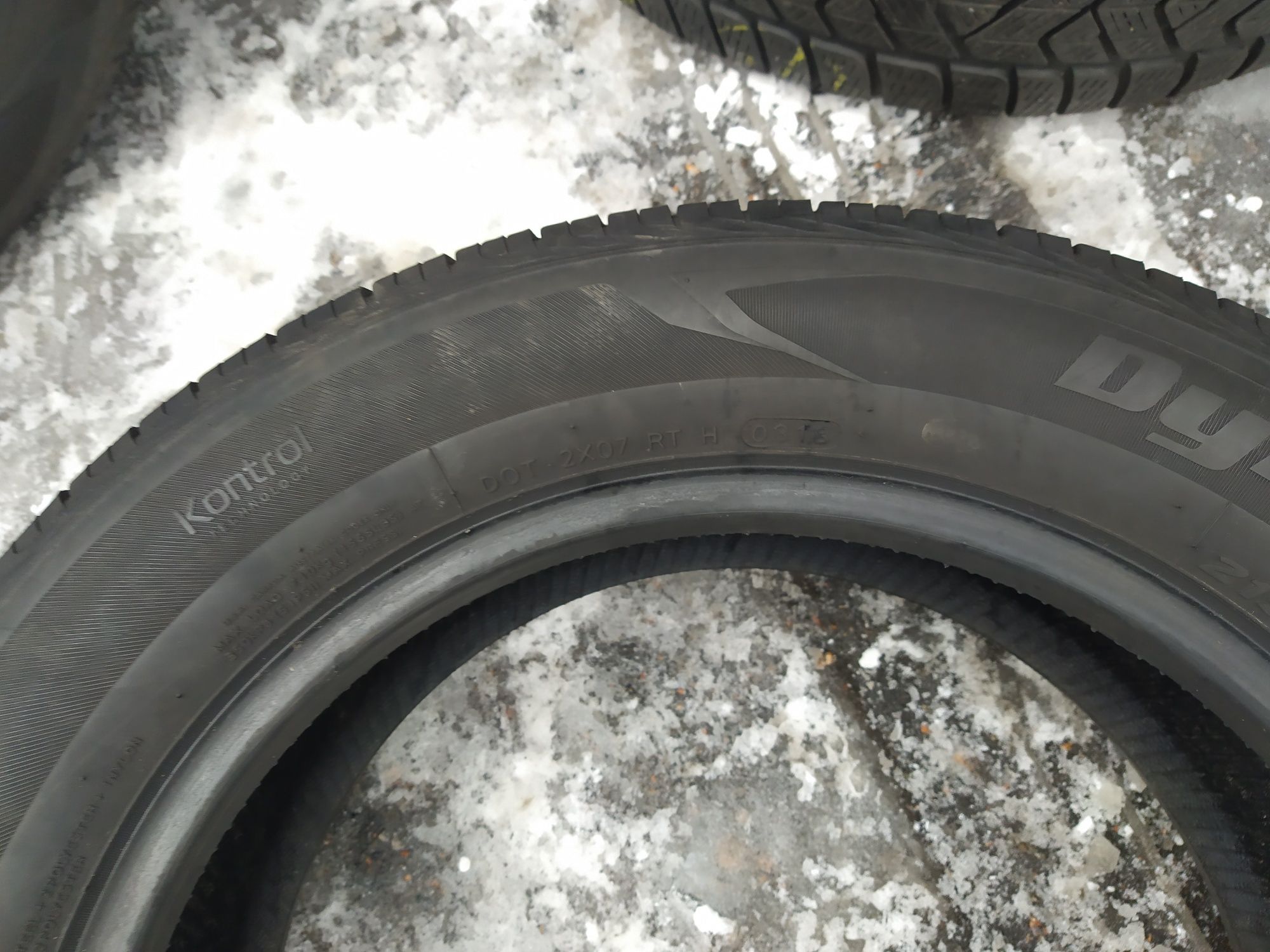 Резина всесезон,215.60.17, Hankook Dynapro hp2,Венгрія,6мм,18 р