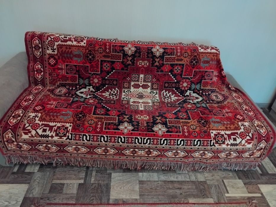 Шерстяные, ковровые покрывала, дивандеки. Германия.