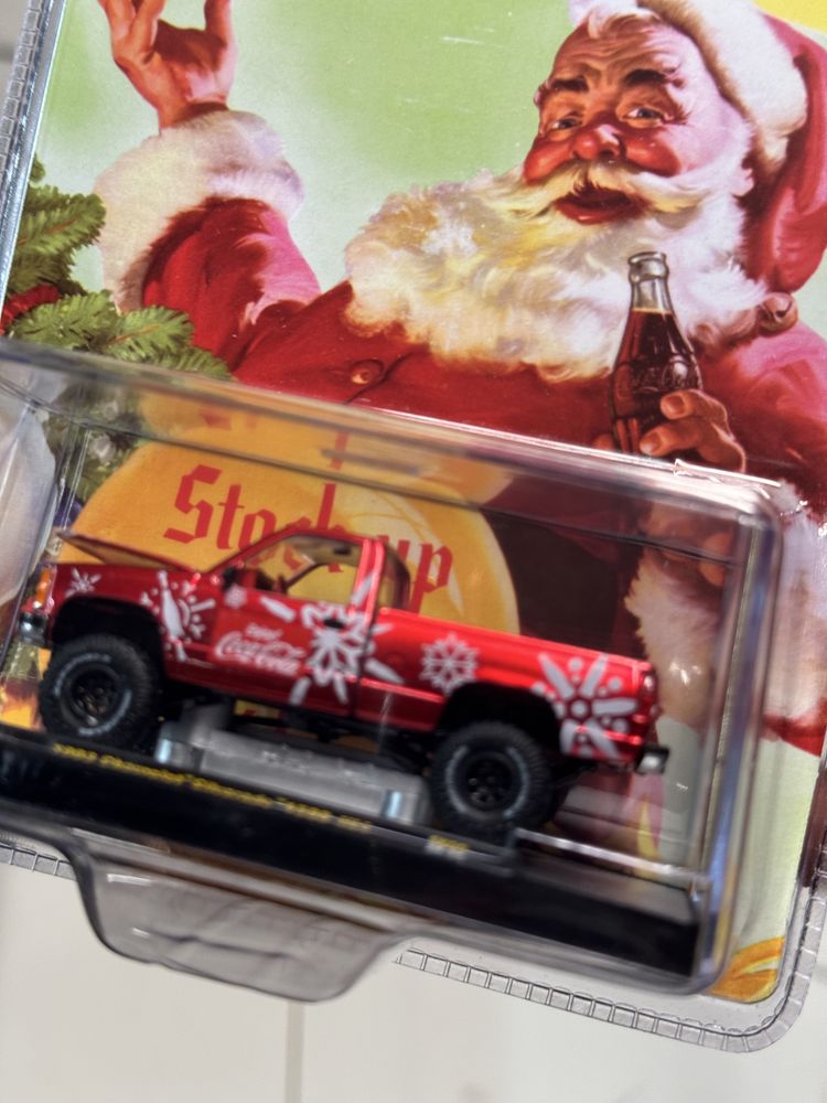 M2 1993 Chevrolet Silverado 1500 4x4 Coca-Cola Św. Mikołaj gablotka HW