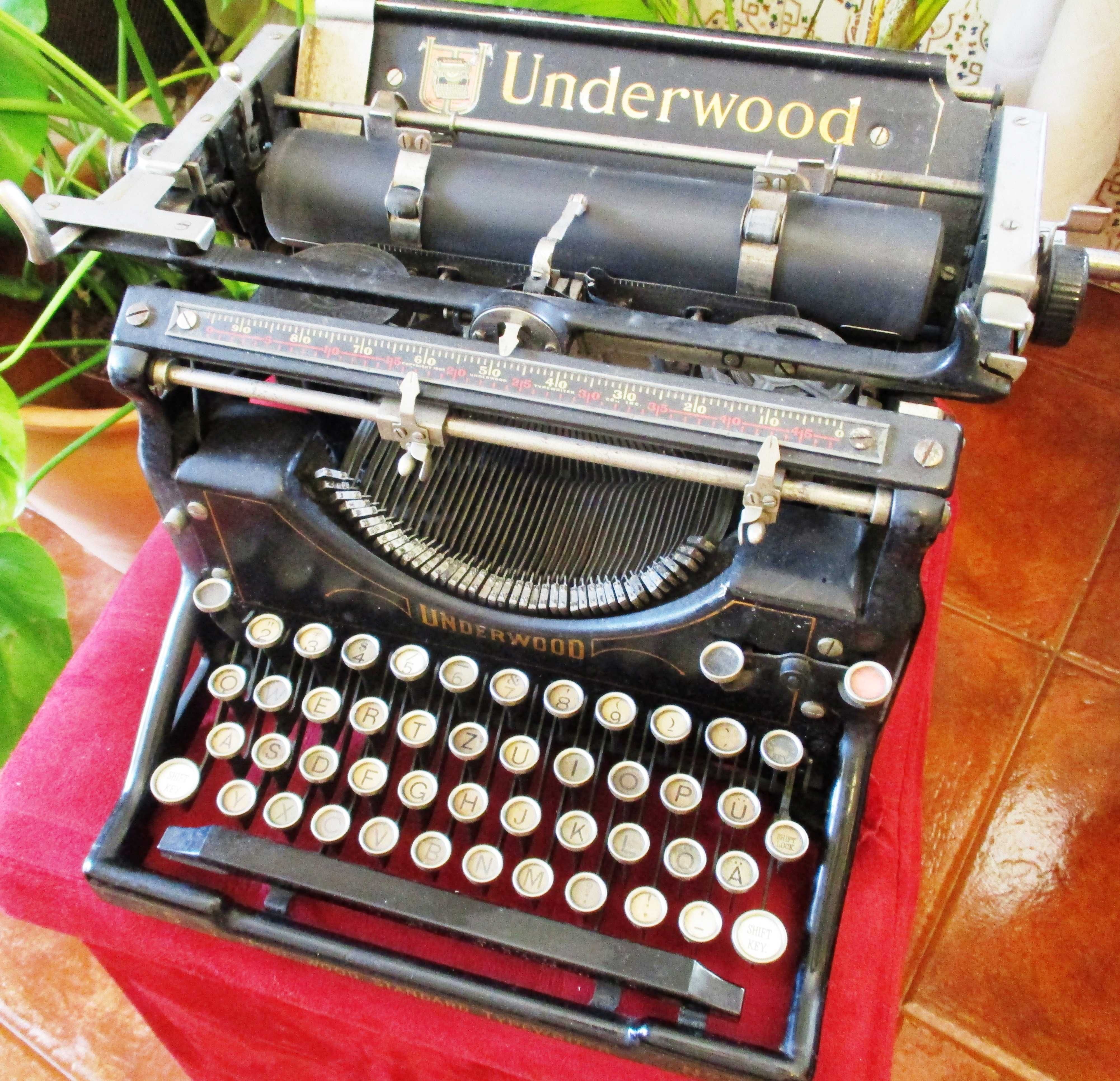 Maquina de escrever Underwood -No.5 - 1925