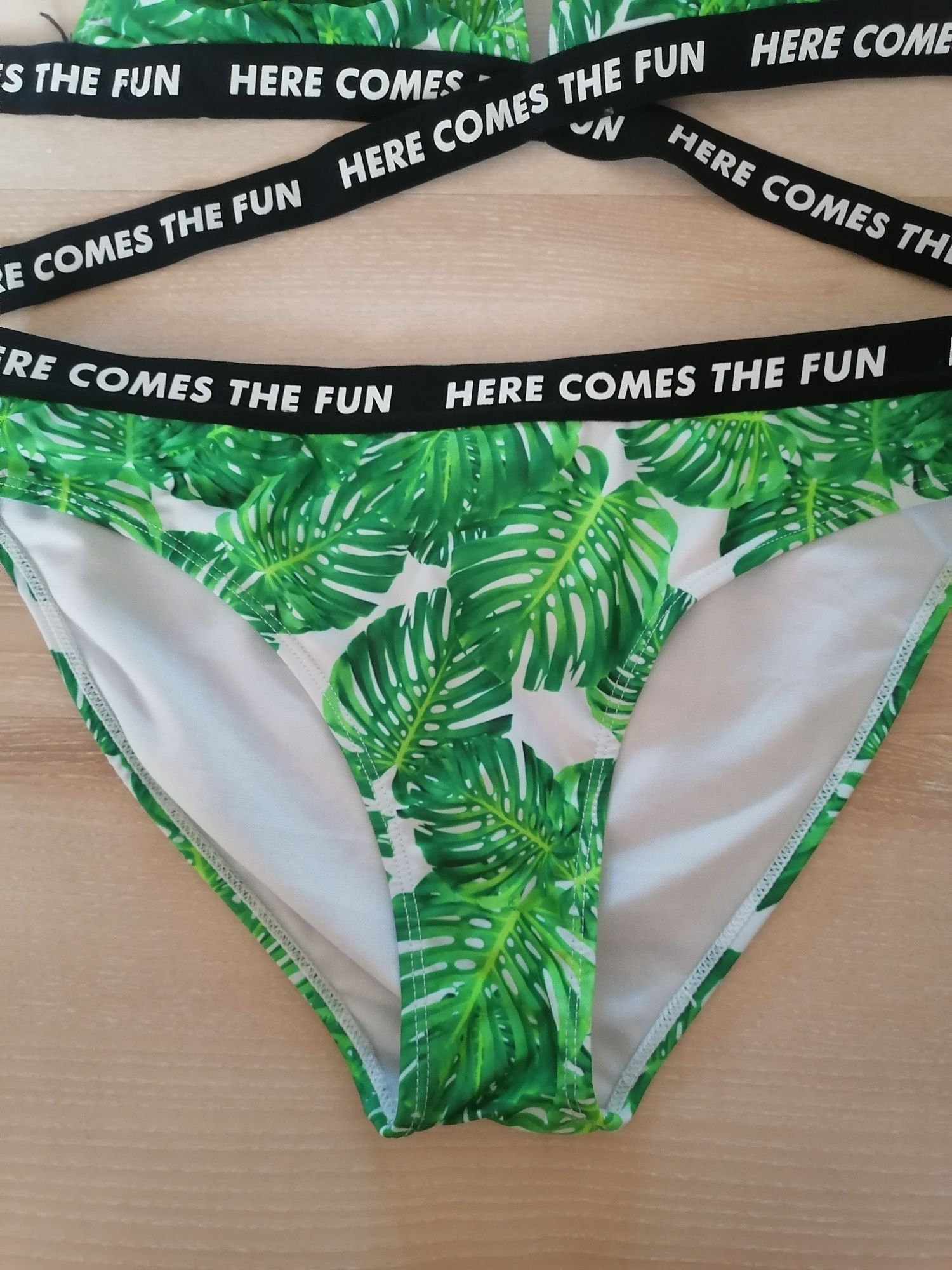 Bikini stroj kąpielowy M liście monstery