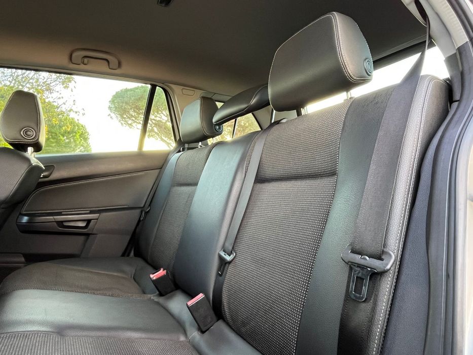 Opel Astra Caravan cosmo Nacional