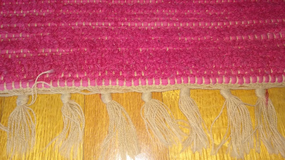 Tapete Rosa de quarto de menina