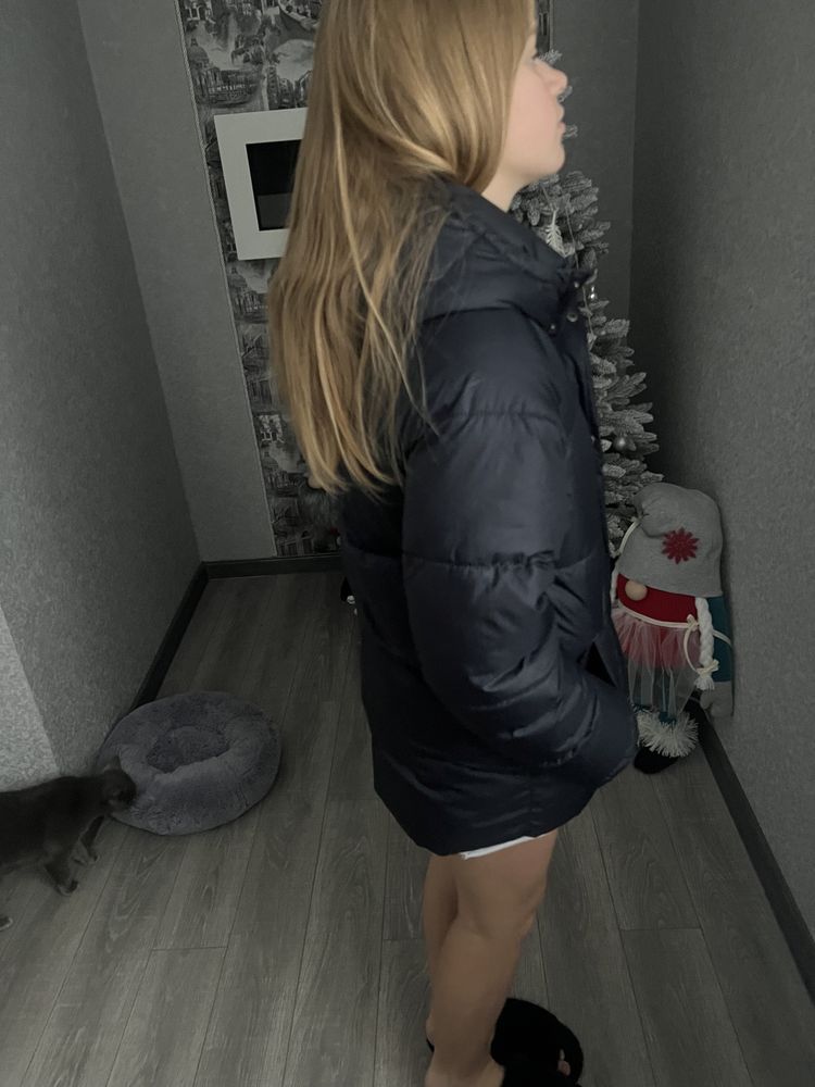 Продам пуховик Zara р. 152/164