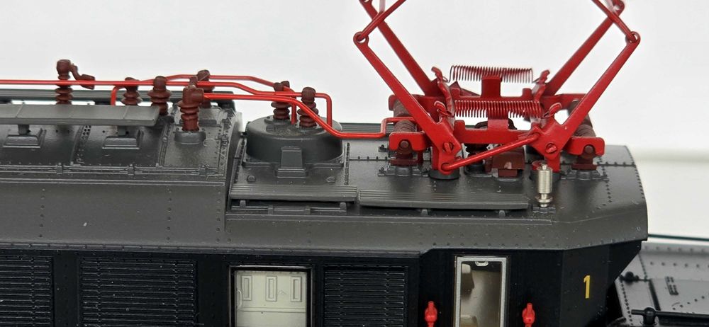 TRIX 22871 - lokomotywa elektryczna E 93 Digital Sound