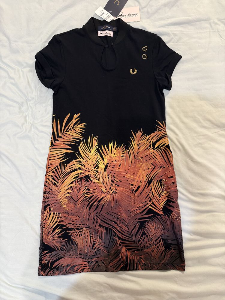 Cукня Fred Perry 36p нова