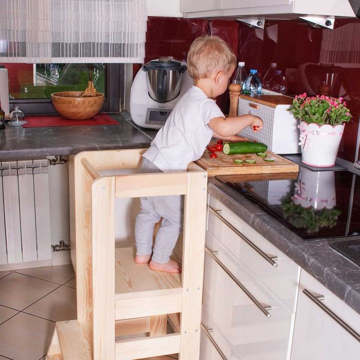 Pomocnik kuchenny drewniany dla dzieci podest do kuchni kitchen helper