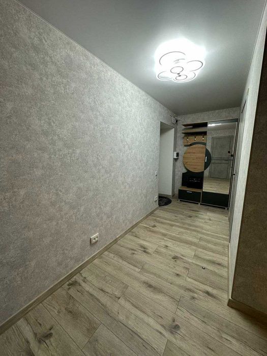 Терміново здам 1-ку в новобудові в центрі