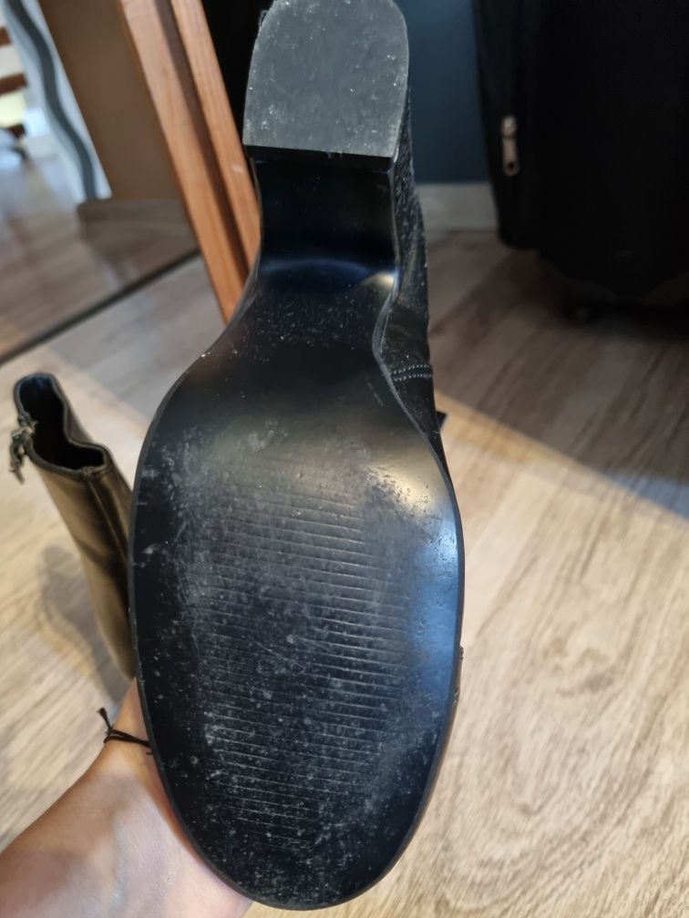 Botki damskie czarne 38