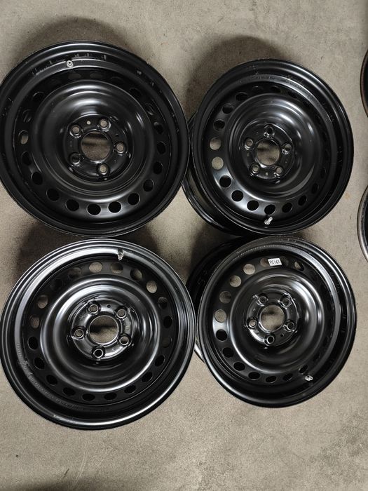 Felgi stalowe qashqai Juke Leaf 6.5Jx16 ET40 5x114,3 Komplet FS164