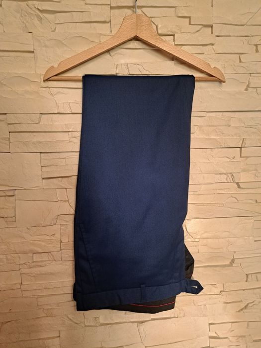 Męski garnitur 176/58