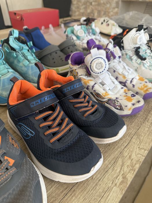 Дитяче взуття 31-35р. Кросівки крокси crocs шльопанці коралки