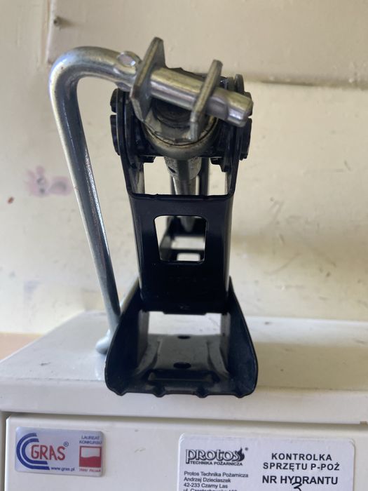 Podnosnik samochodowy