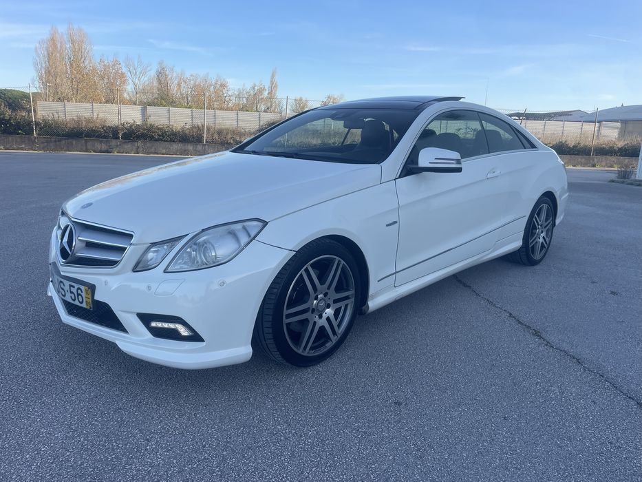 Mercedes-Benz E250cdi coupe AMG cx automatica