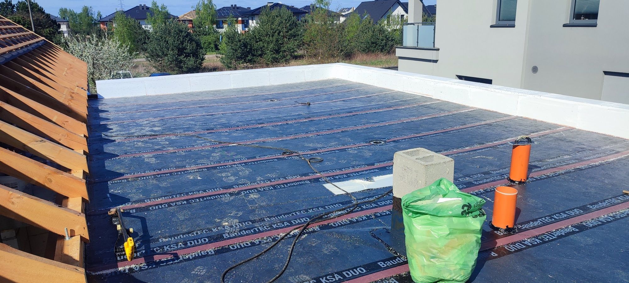 Dachy płaskie.Tarasy.Balkony.Fundamenty. Izolacje systemowe