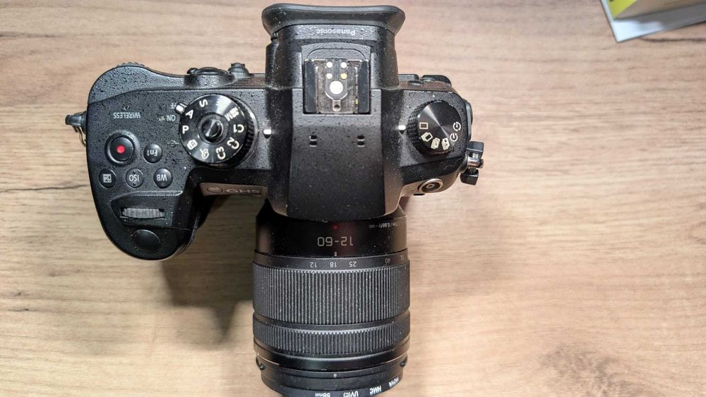 Aparat Panasonic  Lumix DC GH5 + obiektyw