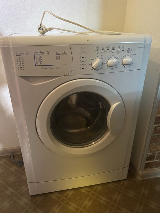 Продам пральну машинку б/у
