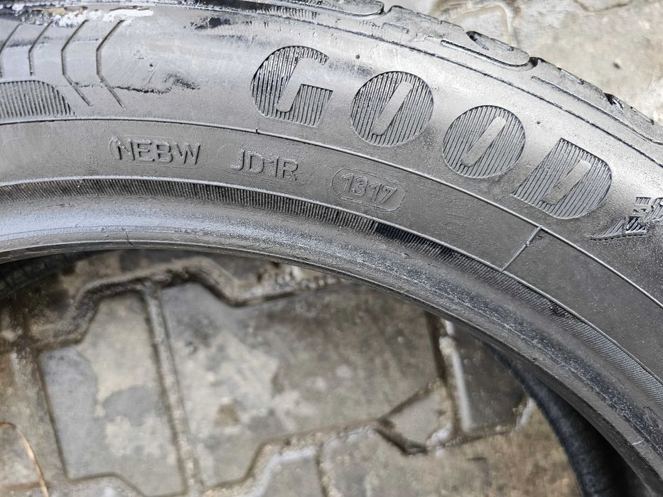 Lato Goodyear 195/55 R20 6.8mm