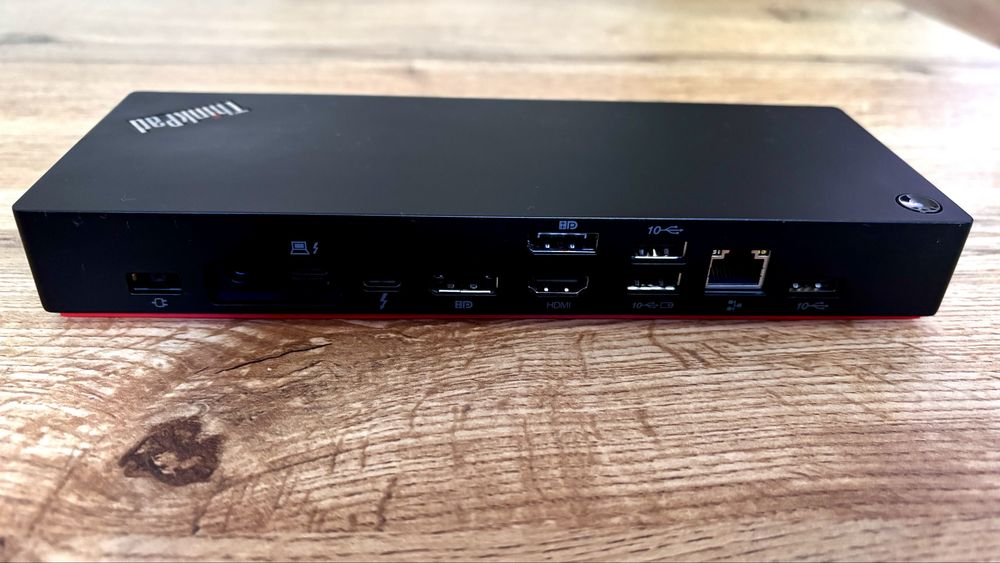 Lenovo ThinkPad Universal Thunderbolt 4 Dock.