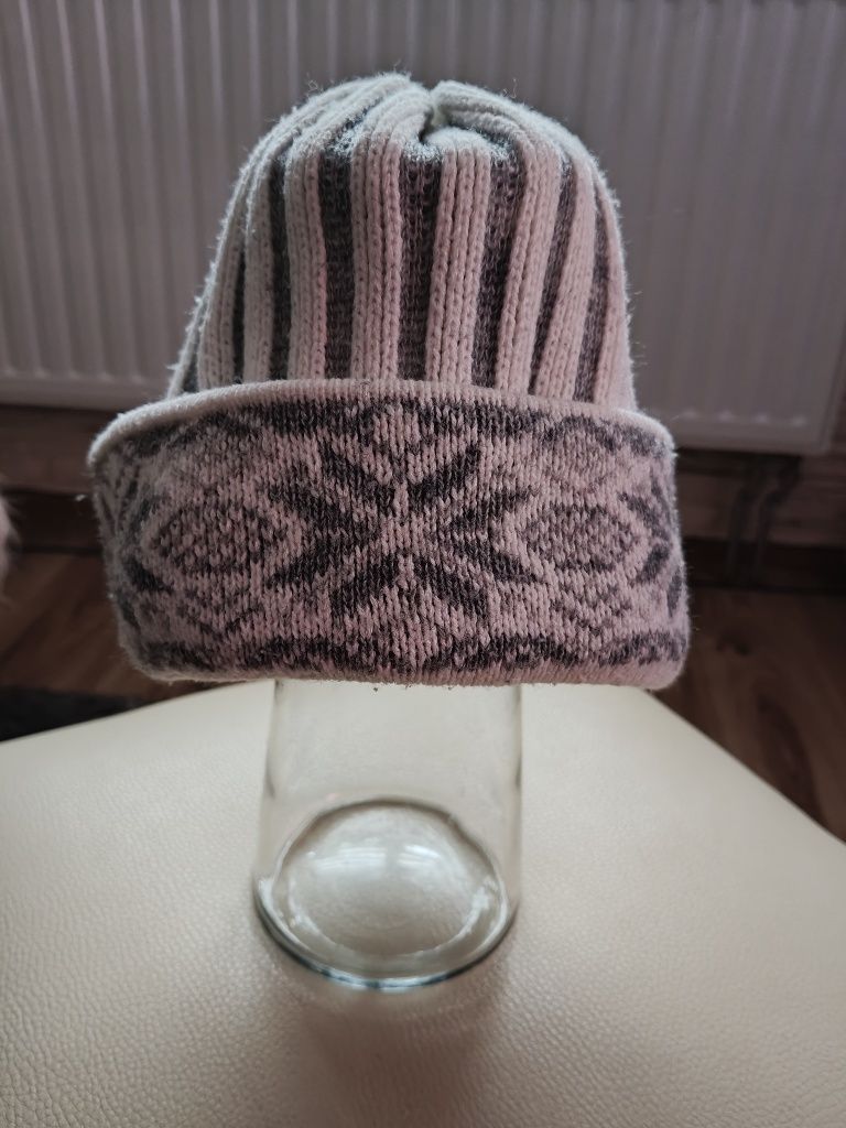 Czapka zimowa...
