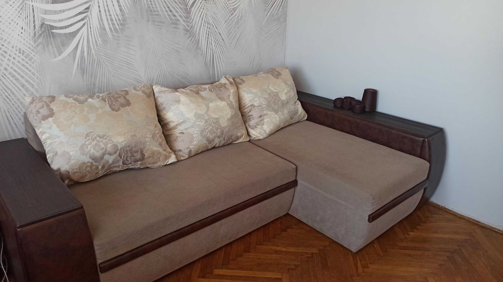 Кутовий диван фабрики МВС