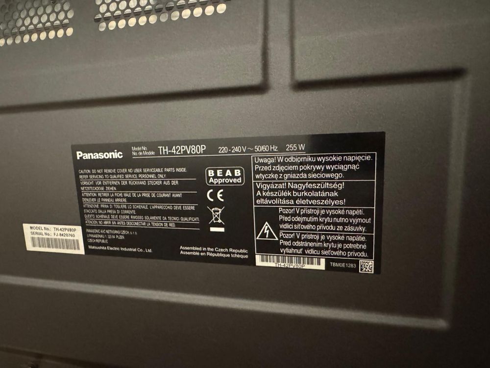 Panasonic Model: TH-42PV80PA plazma