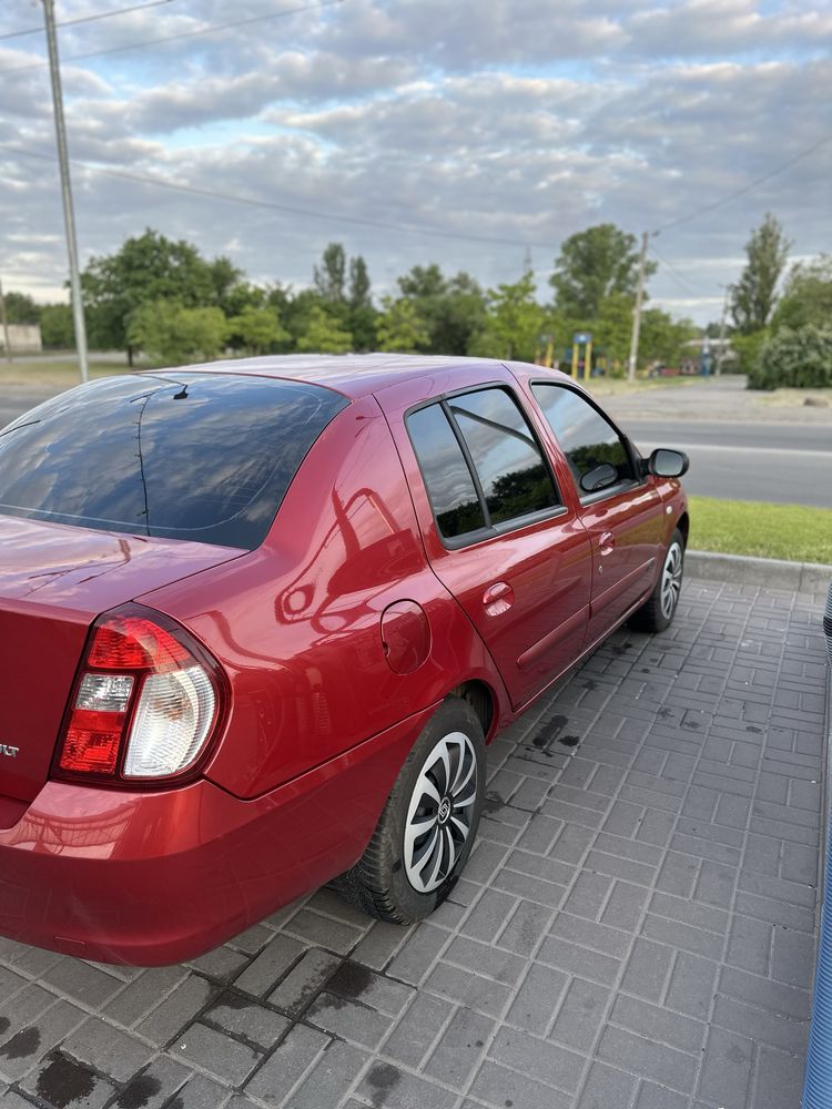 Renault Clio Symbol