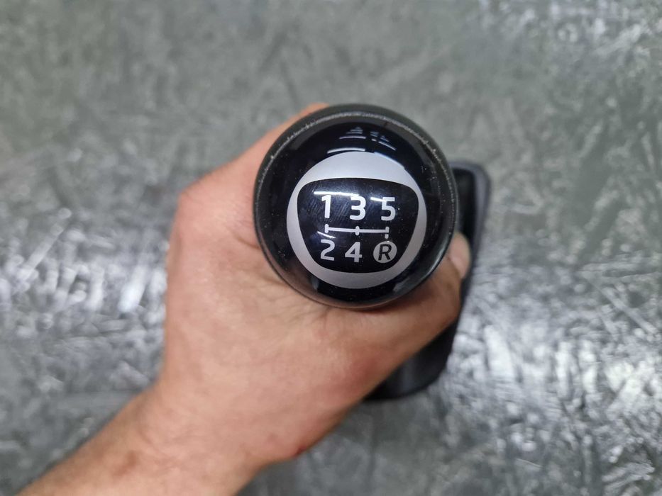 Gałka Zmiany Biegów VW UP 1S0.711.113.B