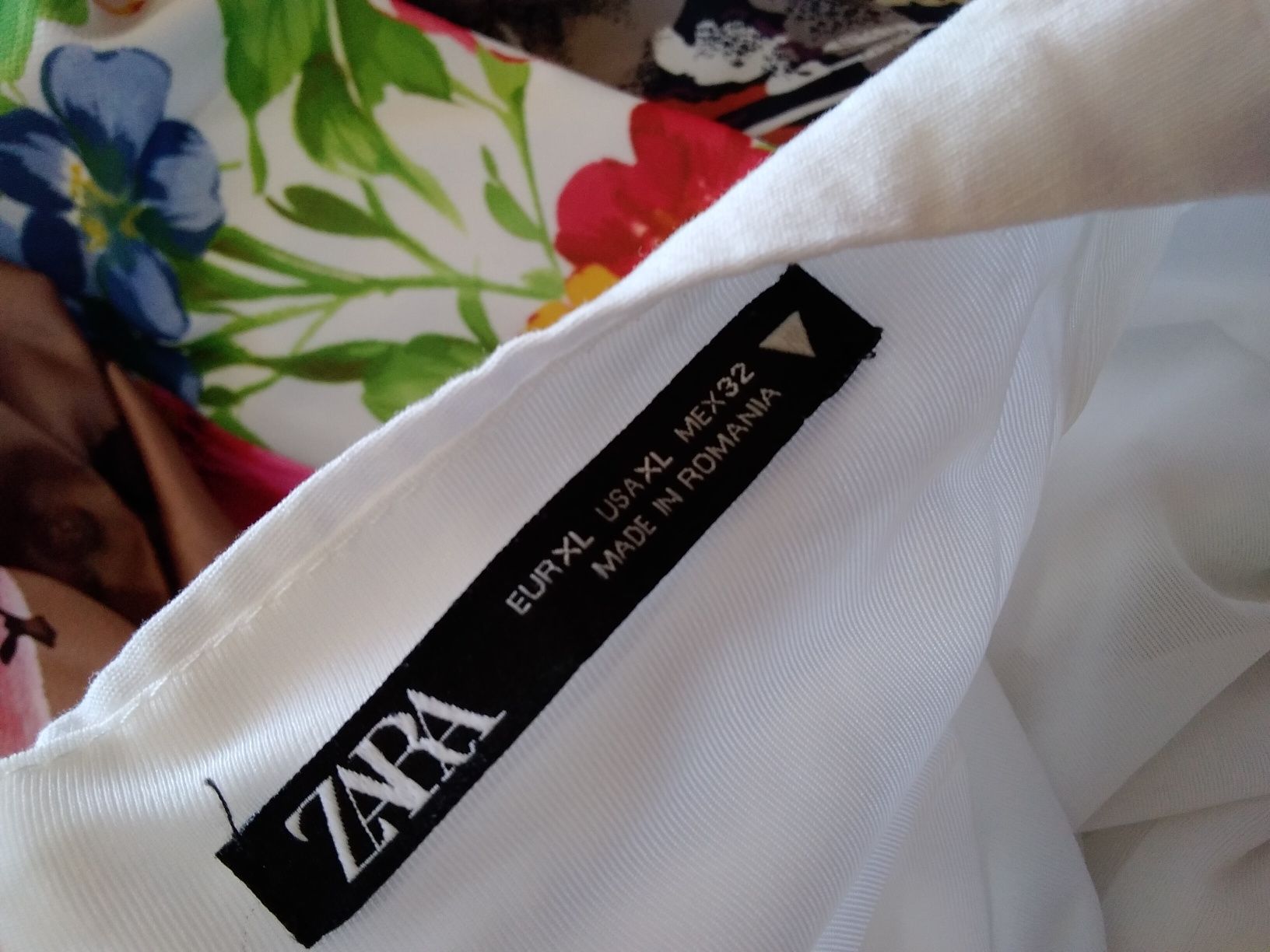 Vestido curto branco ZARA tam. XL