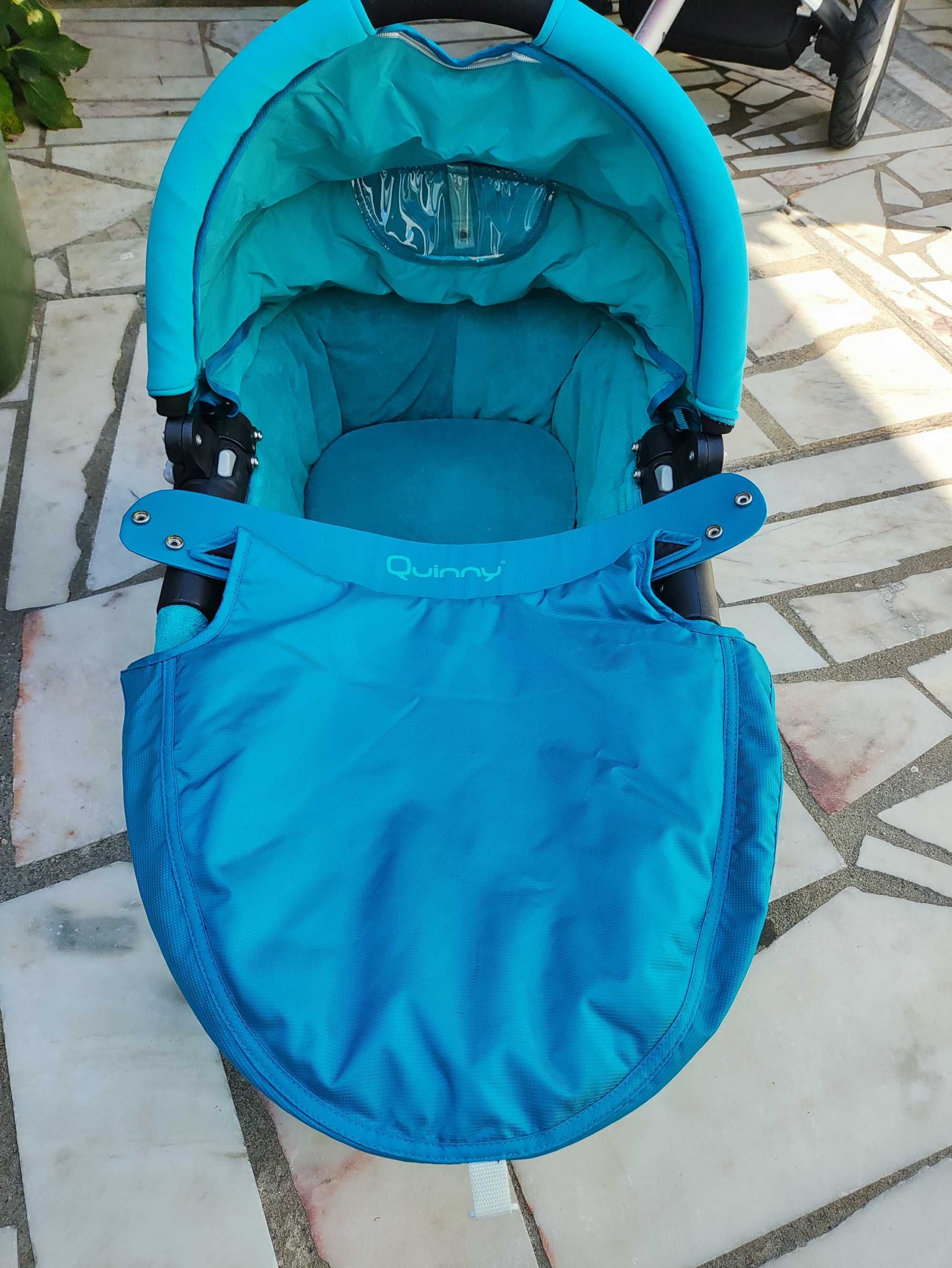 Carrinho bebe Quinny