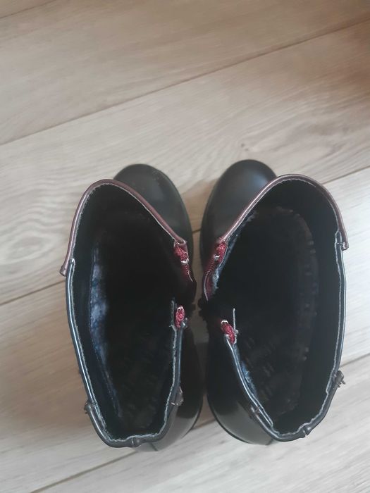 Botki na słupku rozmiar 36