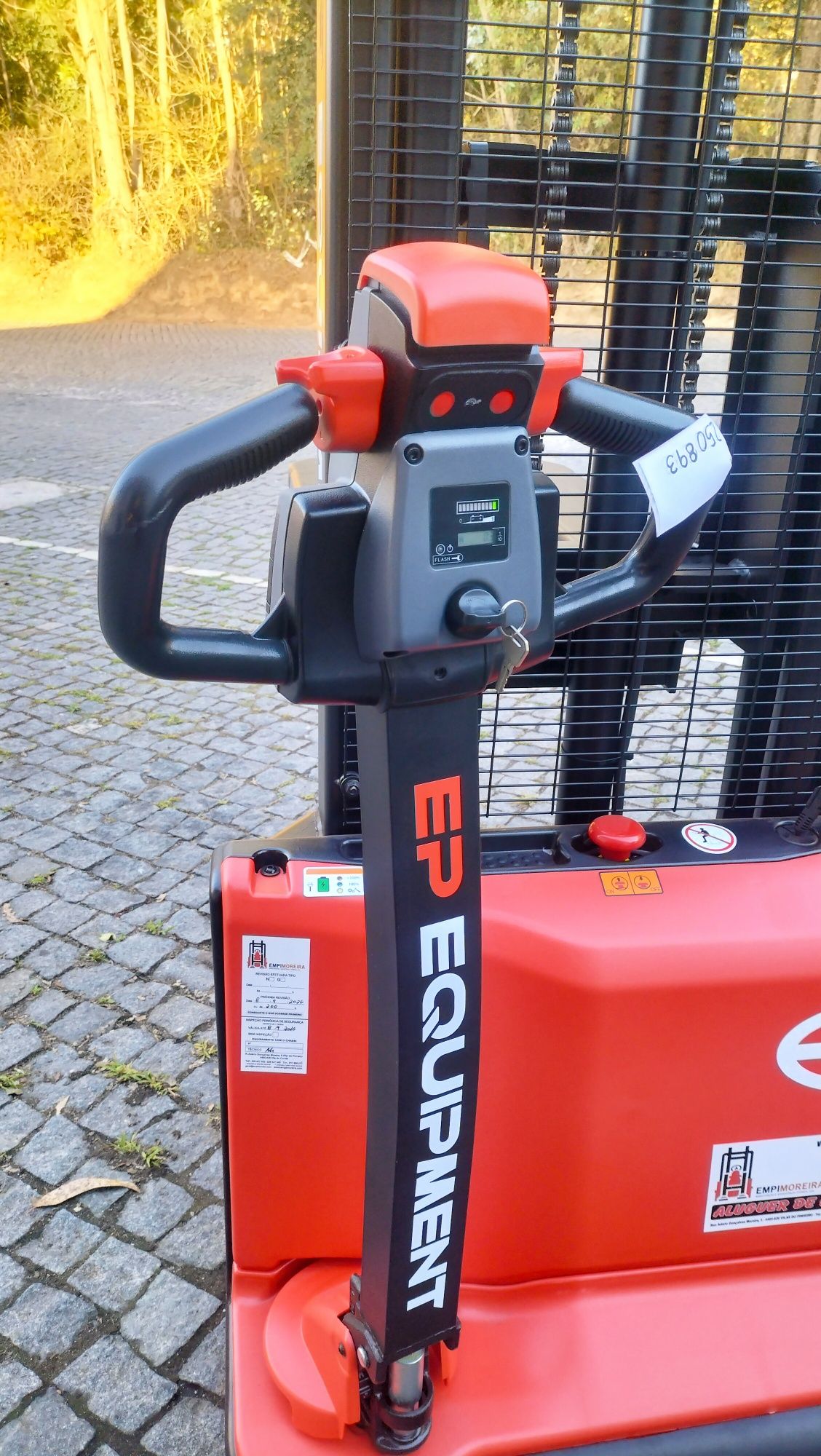 Empilhador/ Stacker 1500kg , 3,50Mt , Novo, 2850€