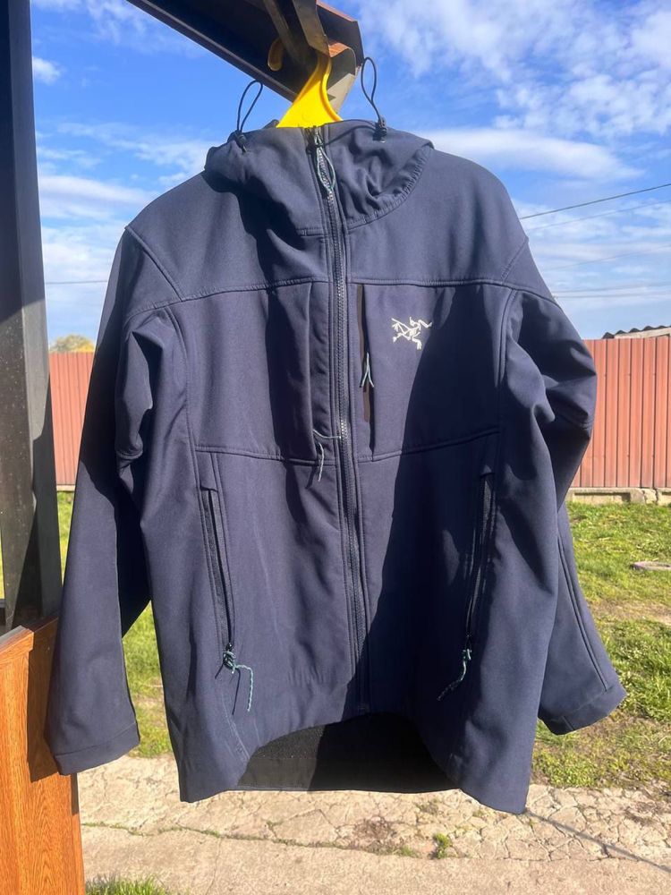 Вітровка arcteryx softshell