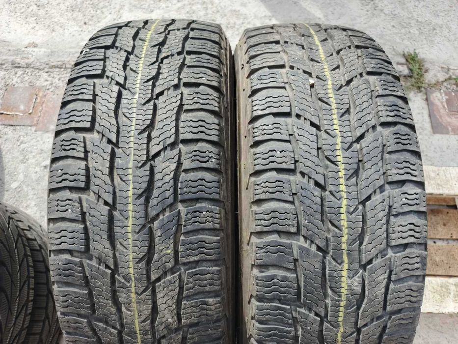 Зима 215/65 R16C Nokian WRC 3  ціна пари 4000 грн