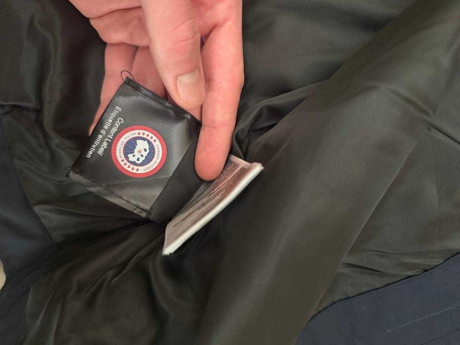 Canada Goose Puffer Jacket Blue