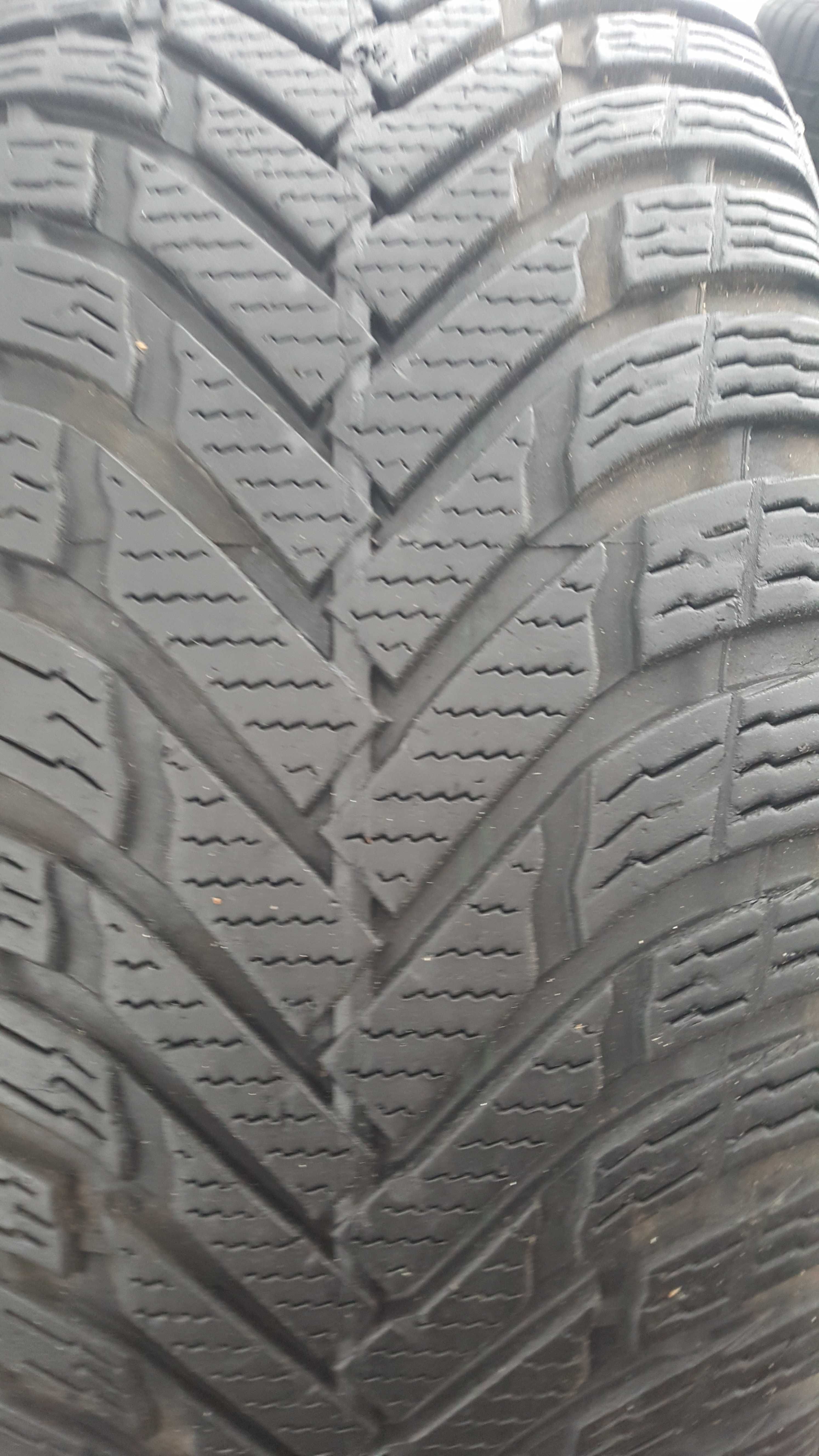 Nokian 235/65 r17 WeatherProof SUV XL /// 6,4mm!!!