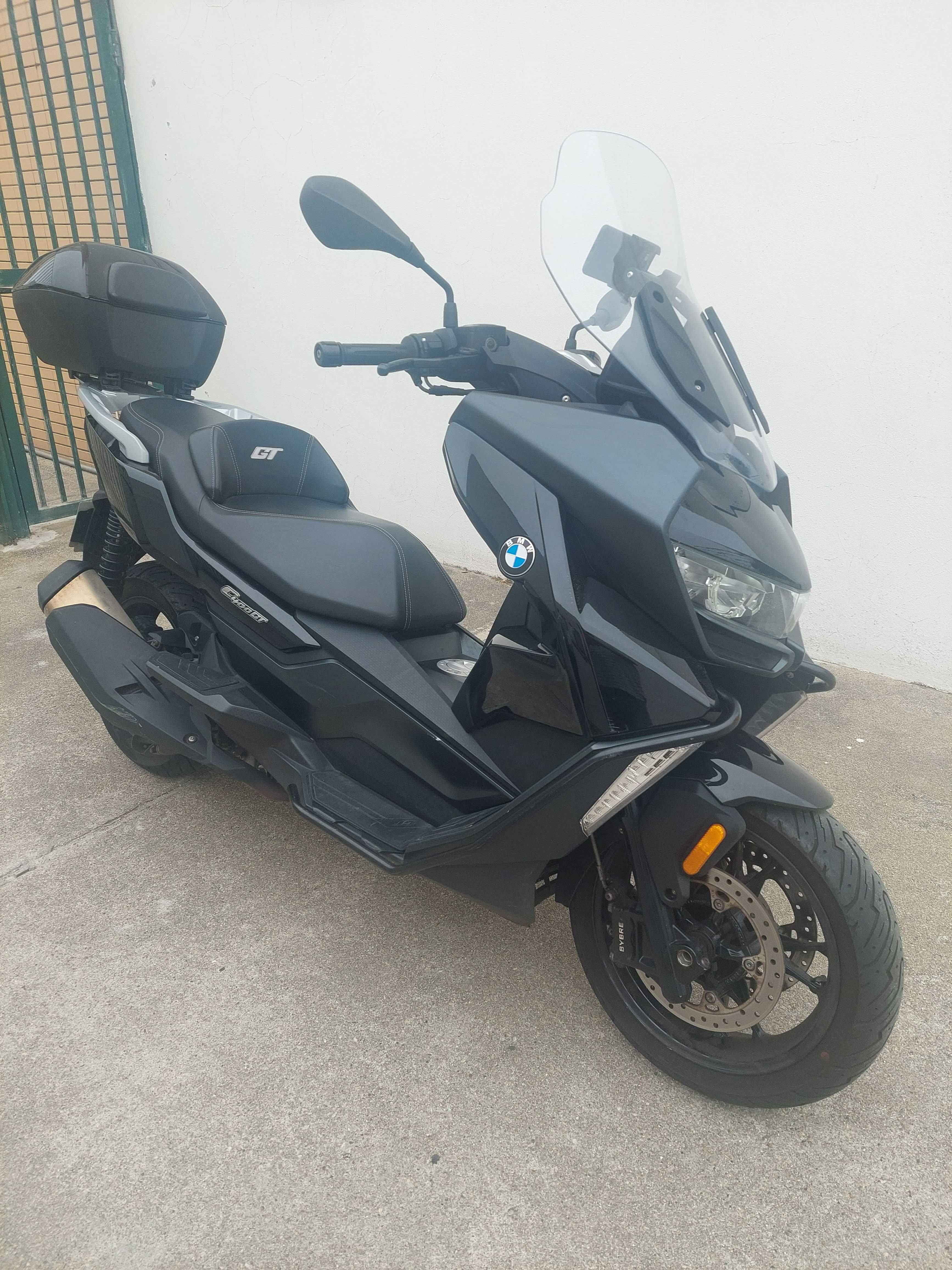 Bmw c 400 gt scotter