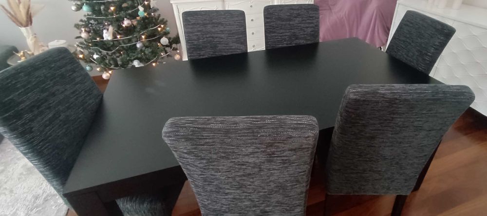 Mesa de jantar + 6 cadeiras
