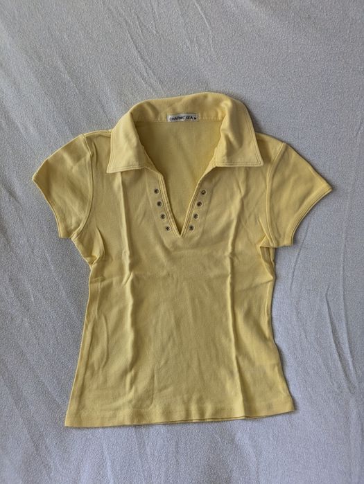 Polo amarelo tamanho M